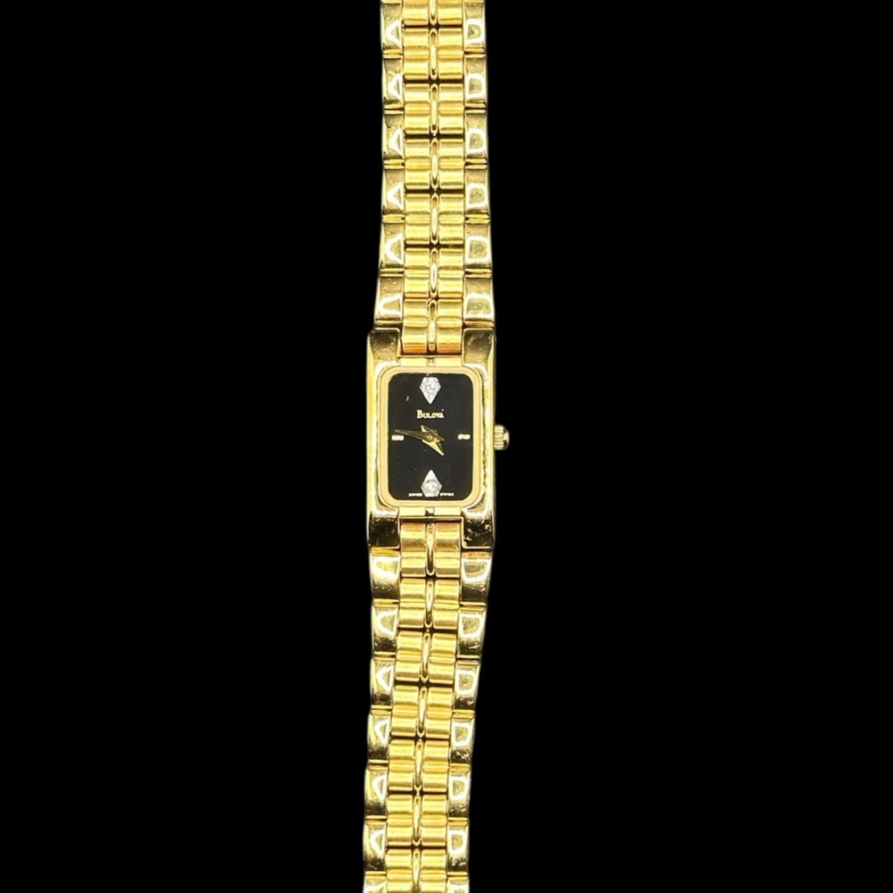 Beautiful Bulova Women's Gold Watch. Brand new, old stock. new battery
